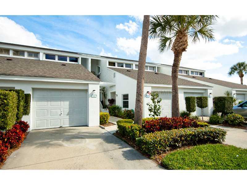 Property Photo: 813 Waterside Lane 813 FL 34209