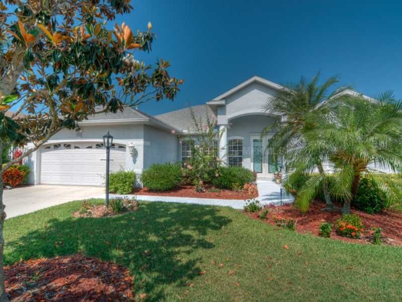 Property Photo: 608 Planters Manor Way FL 34212
