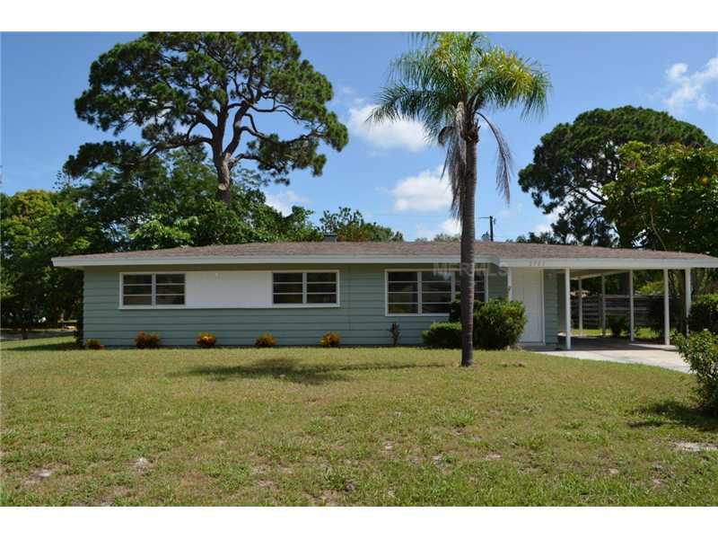 Property Photo:  2701 Davis Boulevard  FL 34237 