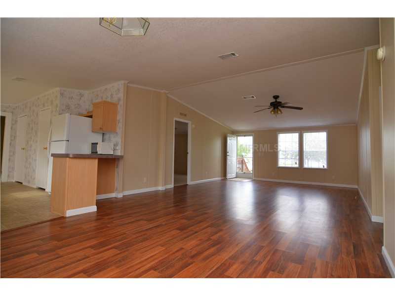 Property Photo:  10402 Goshawk Drive  FL 33578 