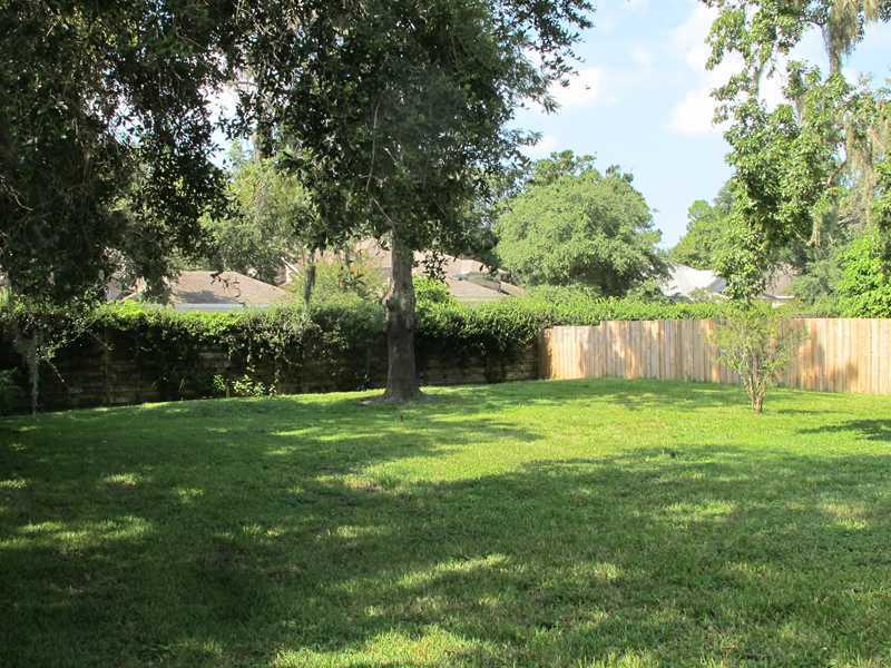 Property Photo:  3886 Hawkeye Circle  FL 34232 