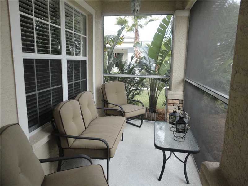 Property Photo:  11786 Shirburn Circle  FL 34219 