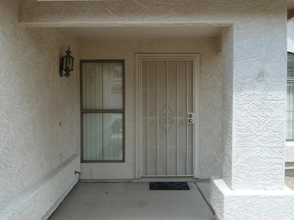 Property Photo: 4738 E Lavender Lane AZ 85044