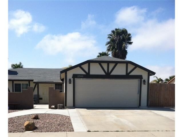 Property Photo:  3769 Nectarine Circle  CA 92058 