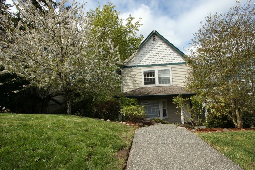 Property Photo: 128 S 41st St WA 98229