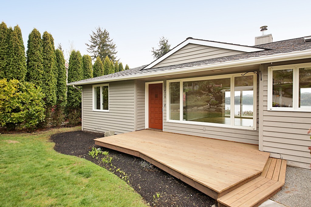 Property Photo:  1416 Coachman Ct  WA 98249 