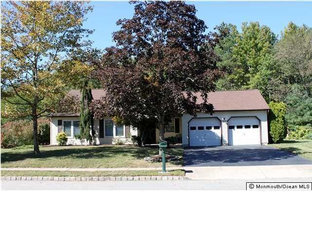 Property Photo:  29 Higgins Road  NJ 08857 