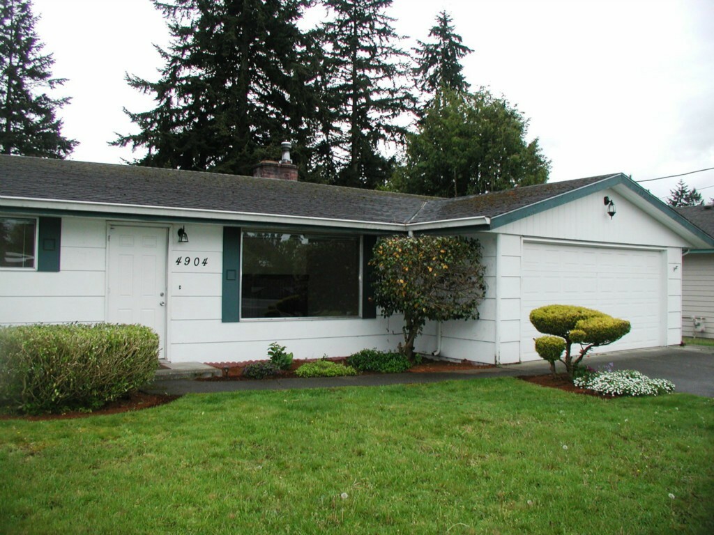 Property Photo:  4904 86th Place NE  WA 98270 