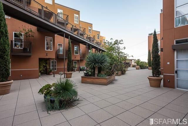 Property Photo:  55 Sierra Street 202  CA 94107 