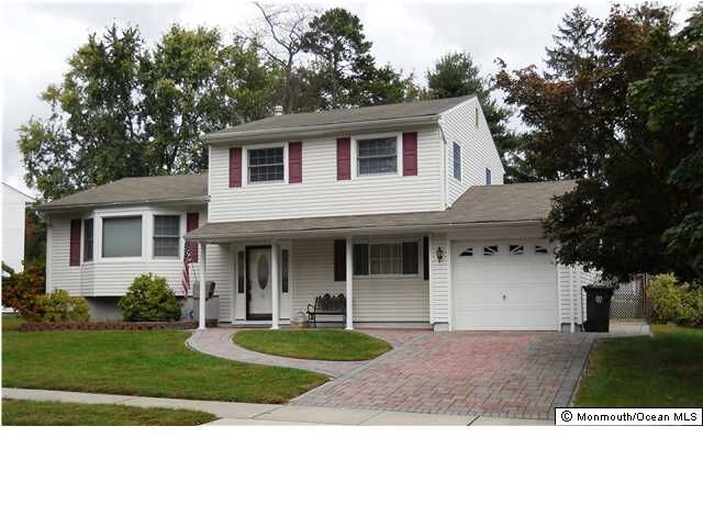 Property Photo:  15 Hansen Road  NJ 08857 