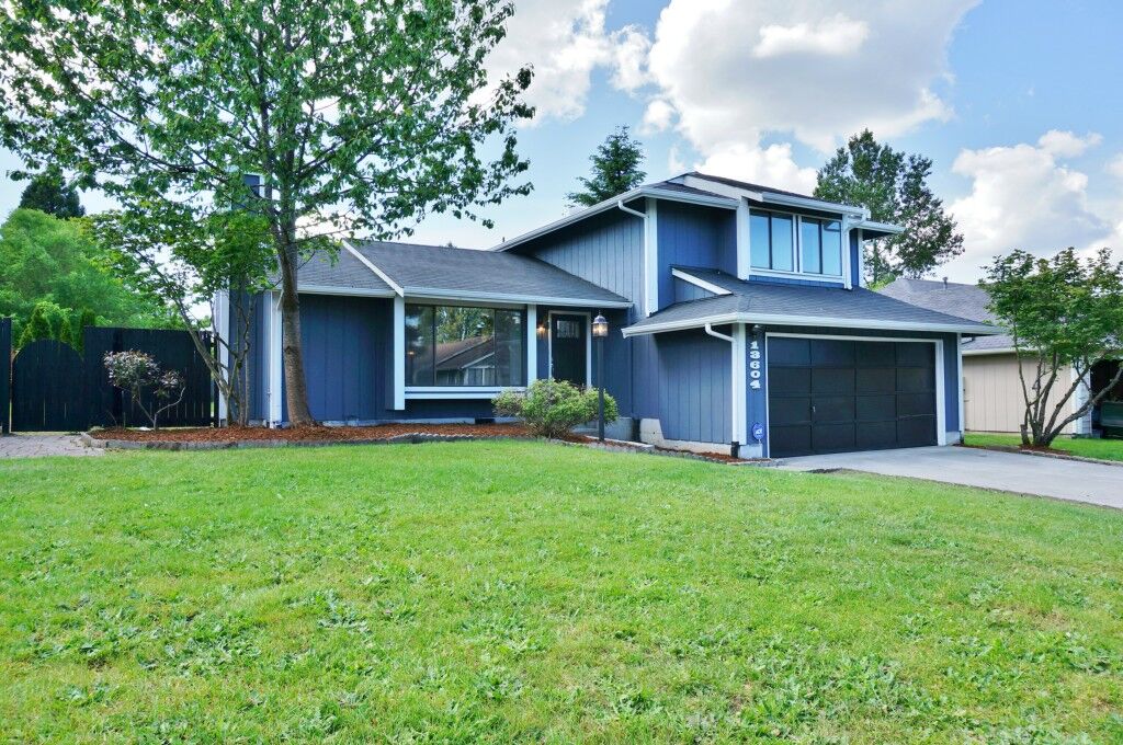 Property Photo: 13604 11th Ave S WA 98444