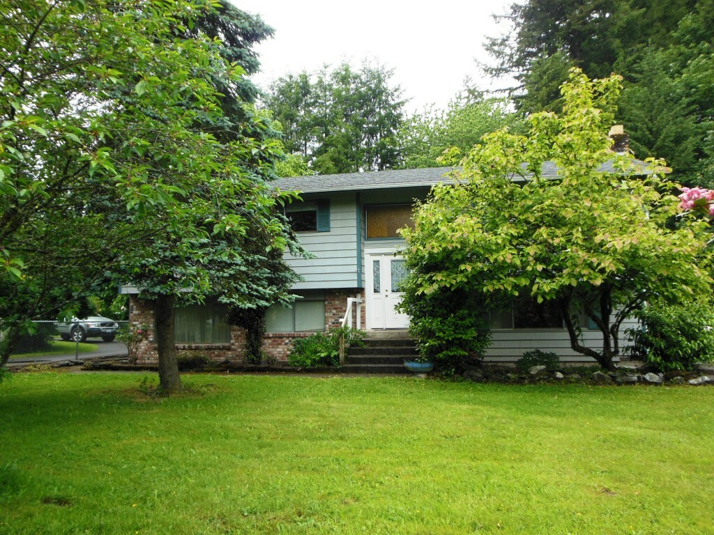 Property Photo:  7633 Medford Rd  WA 98284 