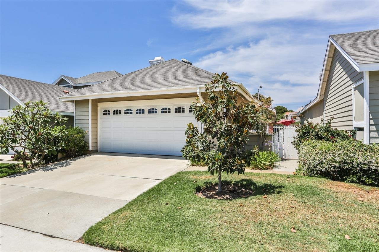 Property Photo:  840 Skysail Ave  CA 92011 