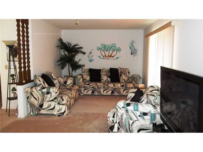 Property Photo:  942 Baylor Drive  FL 32725 