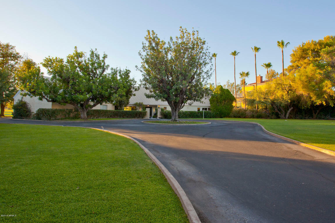 Property Photo:  21 Biltmore Estates Drive  AZ 85016 