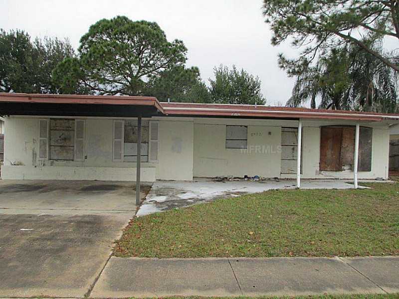 Property Photo: 6432 Sawyer Road FL 33634