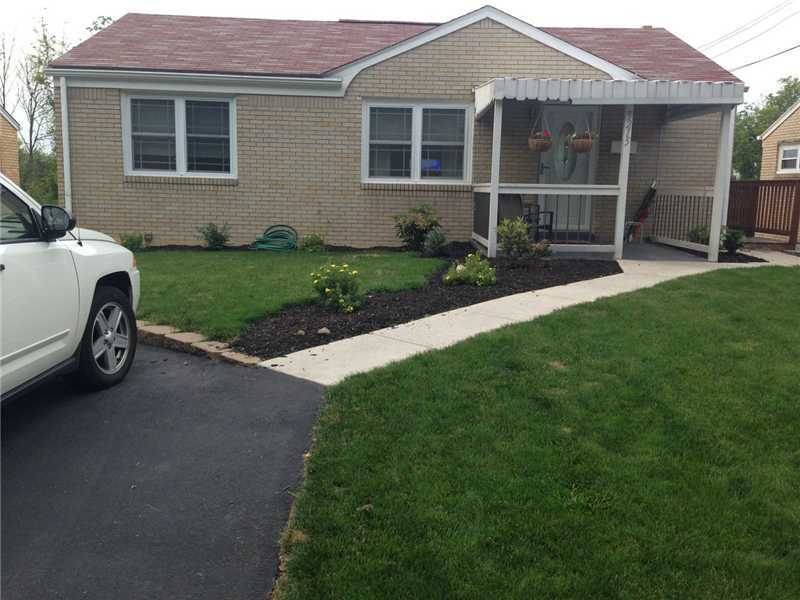 Property Photo:  3215 Jeffrey Drive  PA 15133 