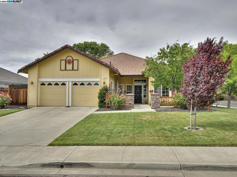 Property Photo: 5784 Cherry Way CA 94551-9693