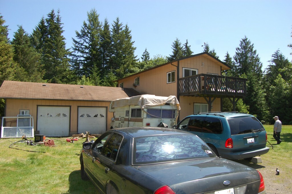 Property Photo:  321 E Alderwood Rd  WA 98528 