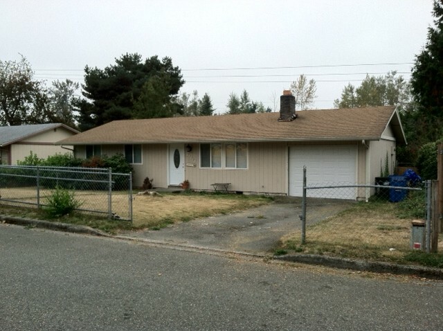 Property Photo:  20623 130th Ave SE  WA 98031 