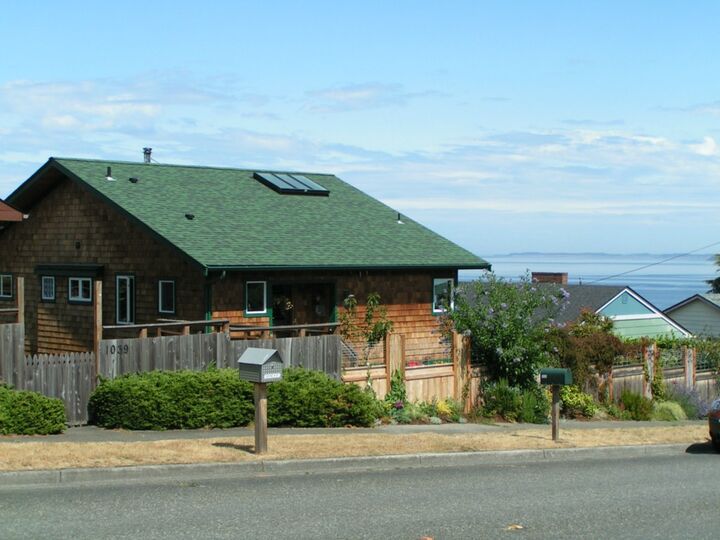 1035 W 5th St  Port Angeles WA 98363 photo