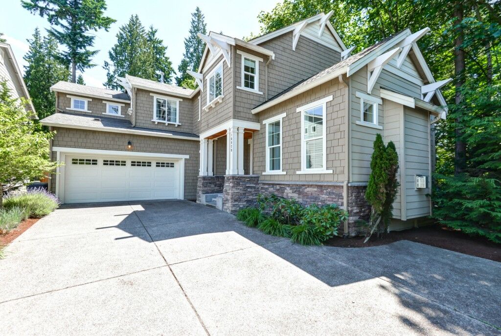Property Photo: 16829 NE 120th Street WA 98052