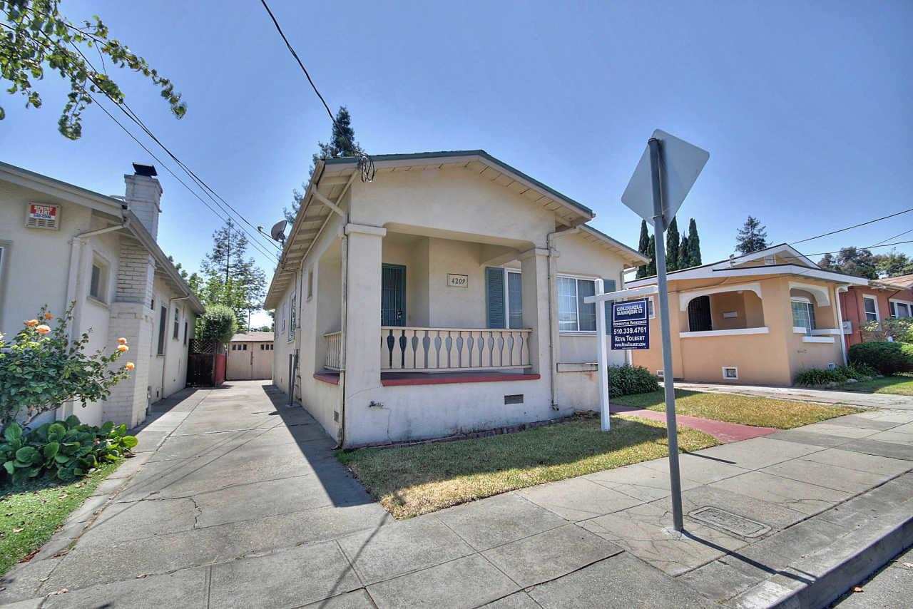 Property Photo:  4209 Suter St  CA 94619-1832 