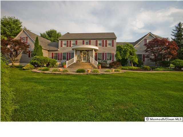 Property Photo:  537 Stagecoach Road  NJ 08510 