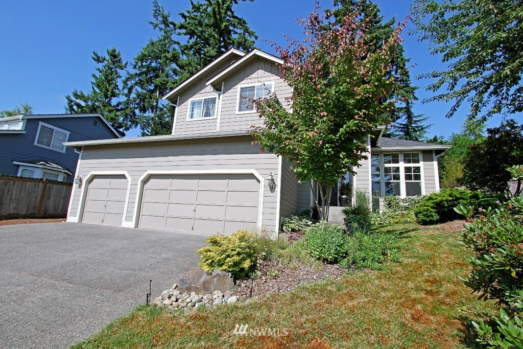 Property Photo:  37321 18th Avenue S  WA 98003 