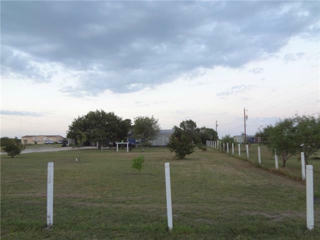 Property Photo:  136 The Ranch Road  TX 78617 