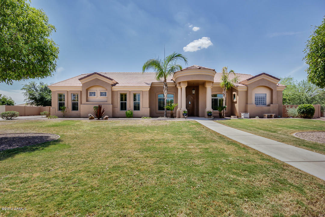 Property Photo:  20955 E Orchard Lane  AZ 85142 