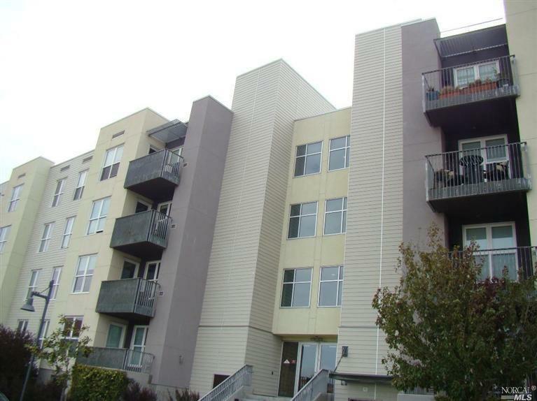 Property Photo:  5800 3rd Street 1102  CA 94124 