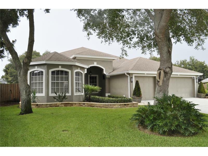 Property Photo:  320 Stallion Court  FL 34688 