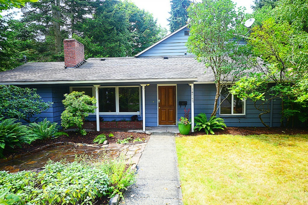 Property Photo:  14747 23rd Ave NE  WA 98155 