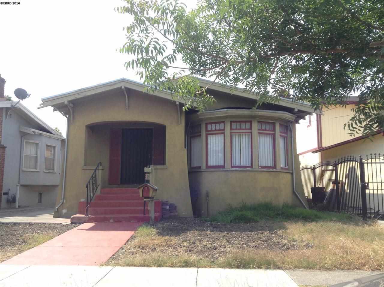 Property Photo:  1039 43rd St.  CA 94608 