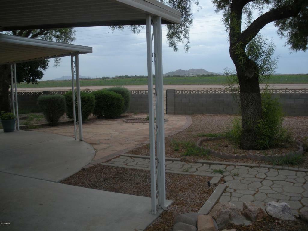 Property Photo: 9325 E Navajo Place AZ 85248