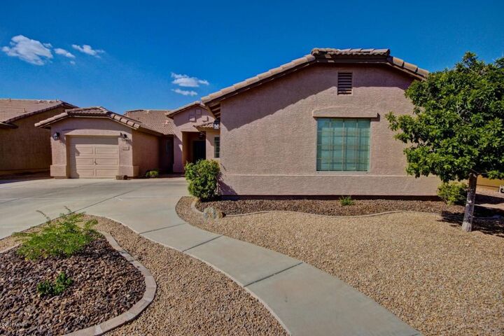 Property Photo: 15266 W Hearn Road AZ 85379