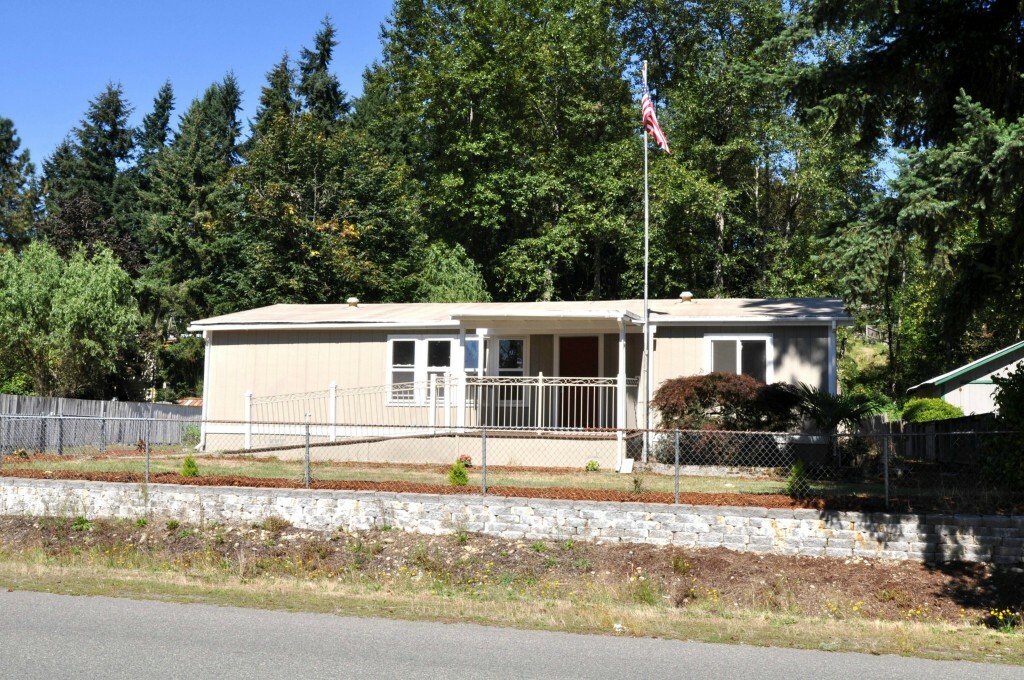 Property Photo:  15018 SE 308th St  WA 98042 