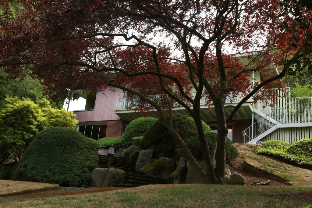 Property Photo:  8526 2nd Ave NE  WA 98115 