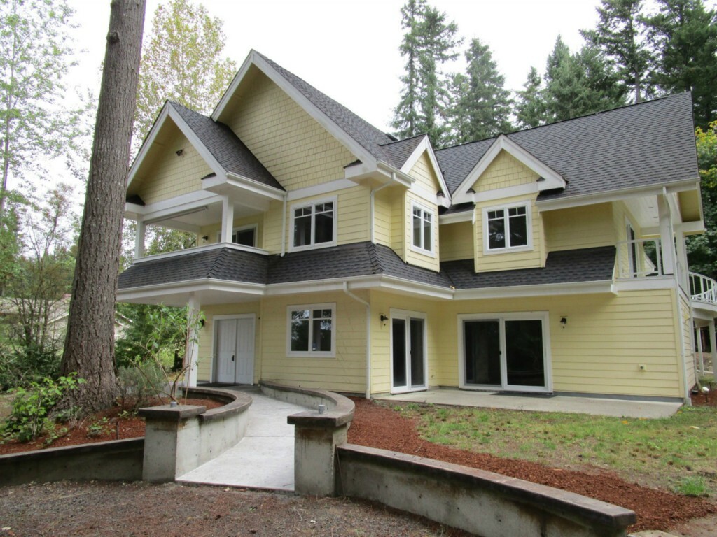 Property Photo:  5201 89th Ave NW  WA 98335 