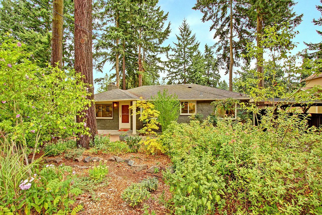 Property Photo:  12622 10th Ave NE  WA 98125 