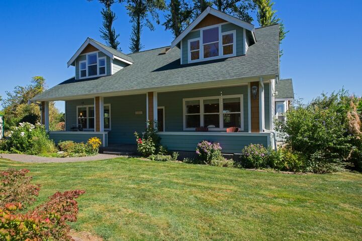 Property Photo: 5766 Lake Terrell Rd WA 98248