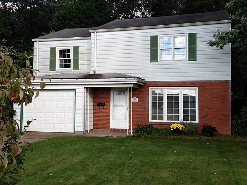 Property Photo:  3135 School Road  PA 15668 