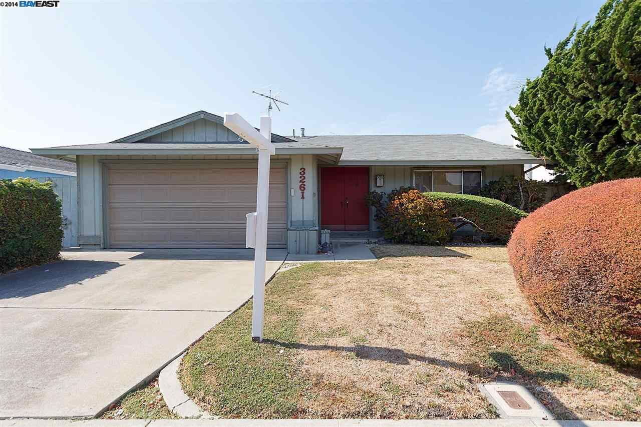 Property Photo:  3261 Santa Monica Way  CA 94587-2737 