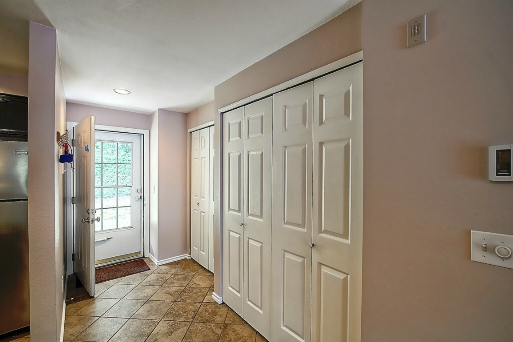 Property Photo: 15809 Waynita Wy NE G204 WA 98011