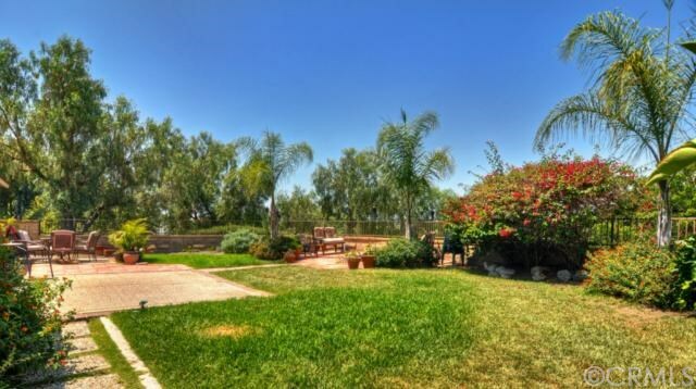 Property Photo:  28101 Alazan  CA 92692 