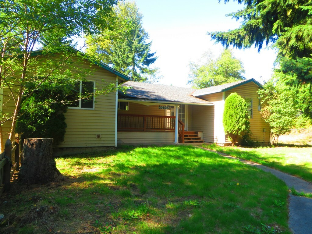 Property Photo:  32835 56th Ave S  WA 98001 