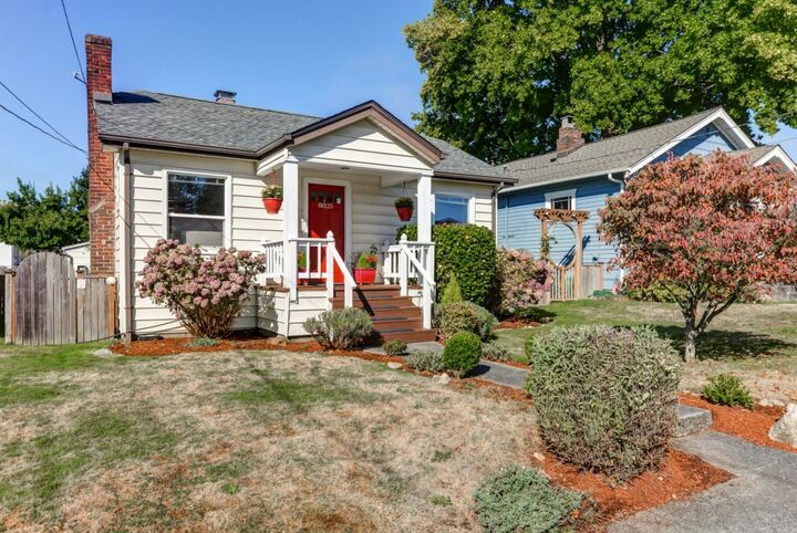 Property Photo: 8025 14th Avenue NW WA 98117