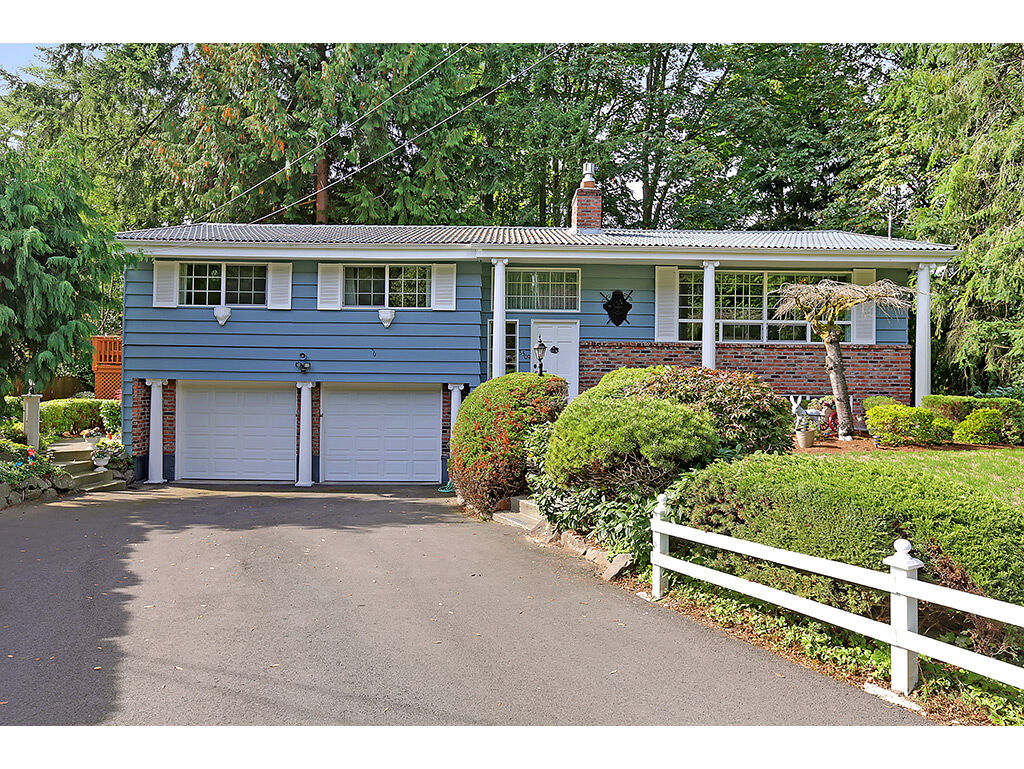 Property Photo:  3509 NE 197th Street  WA 98155 