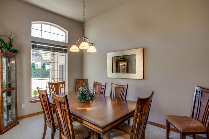 Property Photo:  68 Springhill Dr  WA 98802 